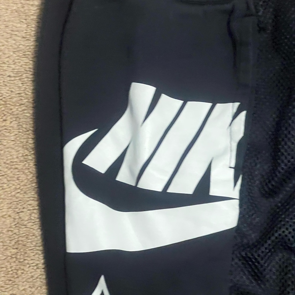 Nike Air shorts sz x large - Picture 2 of 5